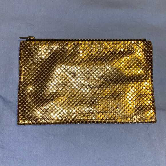 Vintage WHITING & DAVIS Gold Mesh Coin Purse - Picture 1 of 5